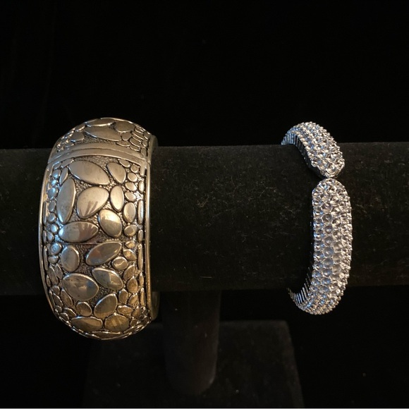 Two Silver tone Bracelets - Picture 7 of 7